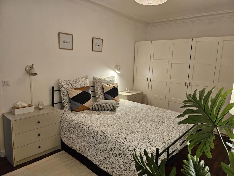 Charmant Nice Appartement 5 Personnes People Max Paris Exteriör bild
